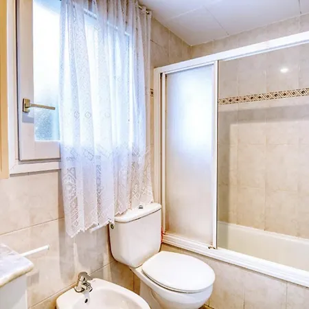 Bonita Planta Baja Muy Centrica Con Parking Apartment Palafrugell